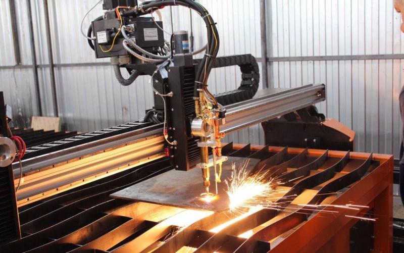 Отгружена 80-я траверса собственного производства